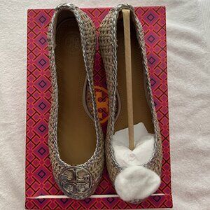 Tory Burch Chelsea Woven 50MM Cap Toe Pump - Light Taupe/Silver - Size 9